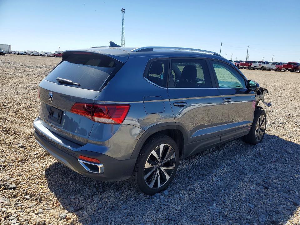 2024 Volkswagen VIN 3VVSX7B21RM021561 COPART salvage auction — FRONT END, Tx - Salvage Vehicle Title, sold $4,600 on 2026-07-28 (photo 3)
