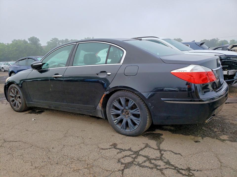 2009 Hyundai Genesis VIN KMHGC46E09U030391 COPART salvage auction — NORMAL WEAR, CT - CERTIFICATE OF TITLE, sold $475 on 2026-07-02 (photo 2)