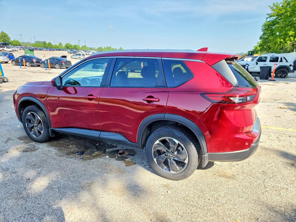 2024 Nissan Rogue VIN JN8BT3BBXRW174530 COPART salvage auction — MINOR DENT/SCRATCHES, IL - CERTIFICATE OF TITLE, sold $2,200 on 2026-07-21 (photo 2)