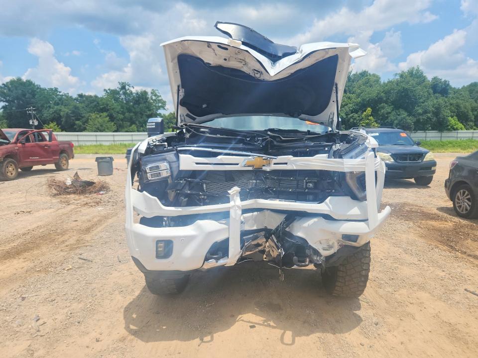 2025 Chevrolet Silverado VIN 2GC4KPEY5S1193823 COPART salvage auction — FRONT END, Al - Certificate Of Title, sold $40,250 on 2026-09-18 (photo 5)