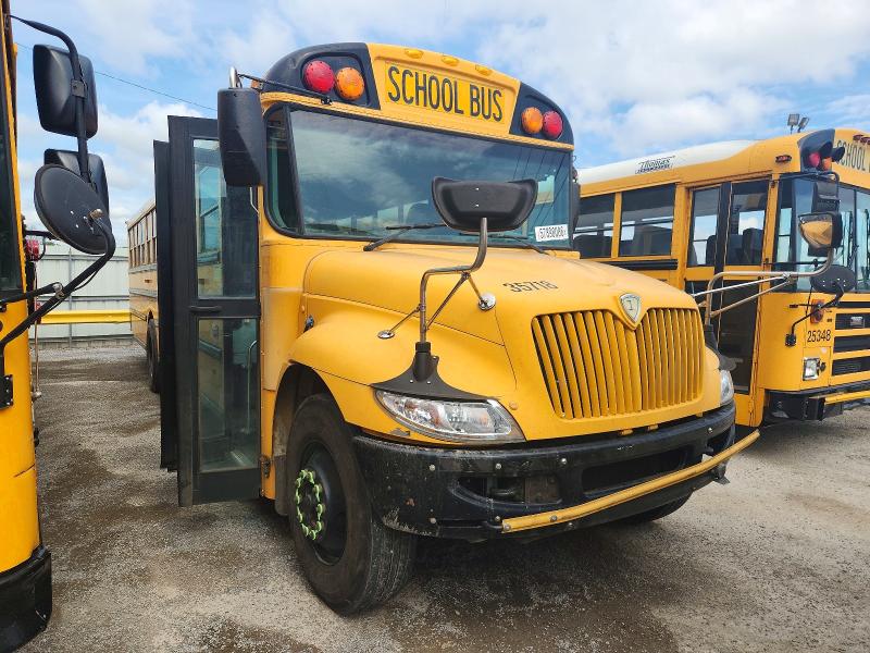2013 Ic VIN 4DRBUSKN4DB199156 COPART salvage auction — MINOR DENT/SCRATCHES, Tn - Certificate Of Title, sold $2,000 on 2026-09-28 (photo 1)