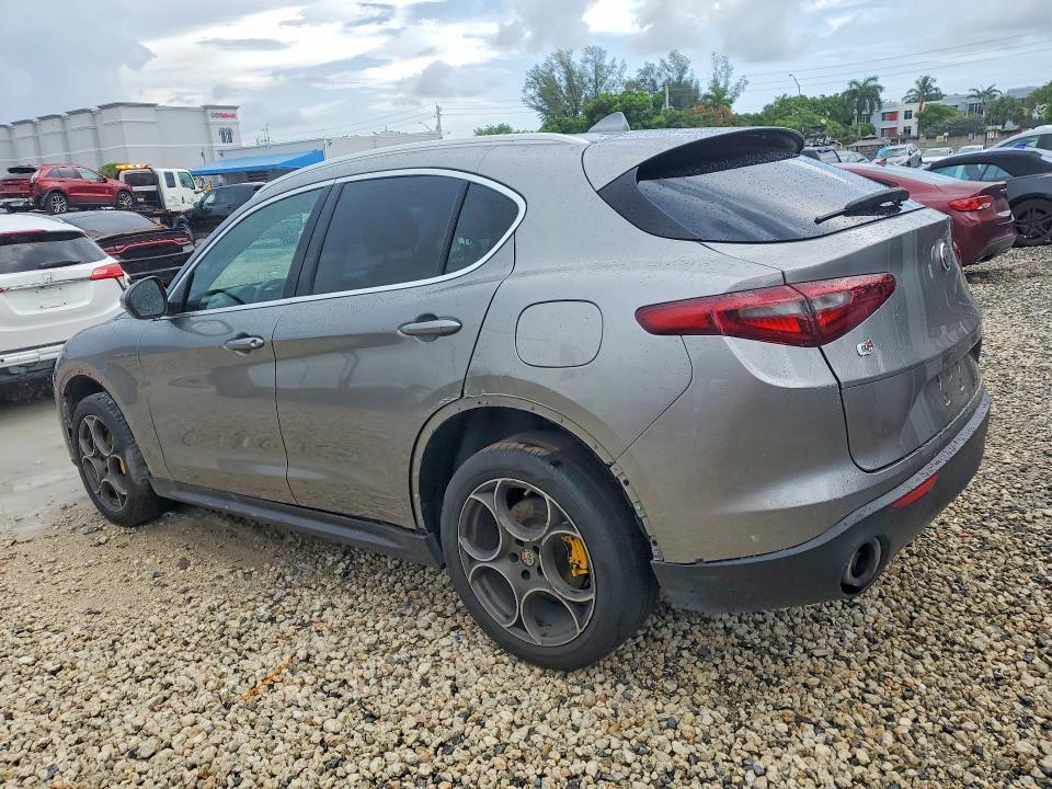 2018 Alfa romeo Stelvio VIN ZASFAKANXJ7B82786 COPART salvage auction — WATER/FLOOD, Fl - Cert Of Title-Slvg Rebld Flood, sold $1,650 on 2026-07-14 (photo 2)
