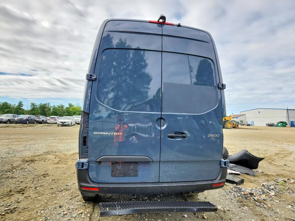 2019 Mercedes-benz Sprinter VIN WD4PF0CD3KT004322 COPART salvage auction — FRONT END, Nj - Certificate Of Title, sold $6,600 on 2026-07-20 (photo 6)