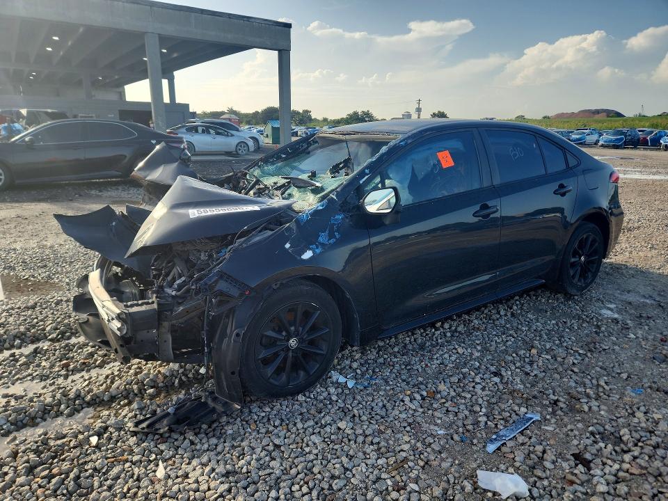 2022 Toyota Corolla VIN 5YFVPMAE3NP301877 COPART salvage auction — FRONT END, Fl - Certificate Of Destruction, sold $3,550 on 2026-07-30 (photo 1)
