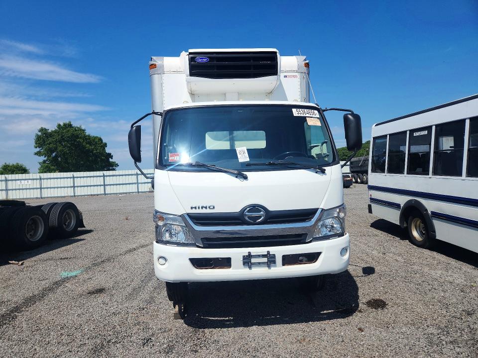 2018 Hino 195 VIN JHHRDM2H0JK005725 COPART salvage auction — SIDE, FL - CERTIFICATE OF TITLE, sold $7,000 on 2026-07-06 (photo 5)