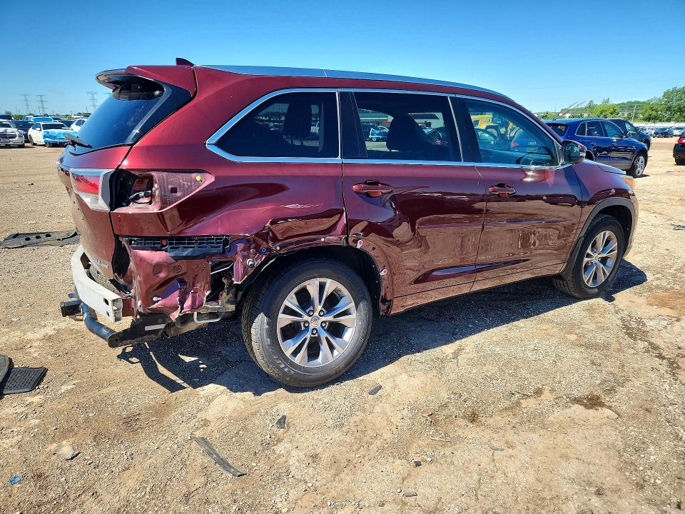 2015 Toyota VIN 5TDJKRFH9FS152753 COPART salvage auction — REAR END, Il - Salvage Certificate, sold $2,250 on 2026-07-21 (photo 3)