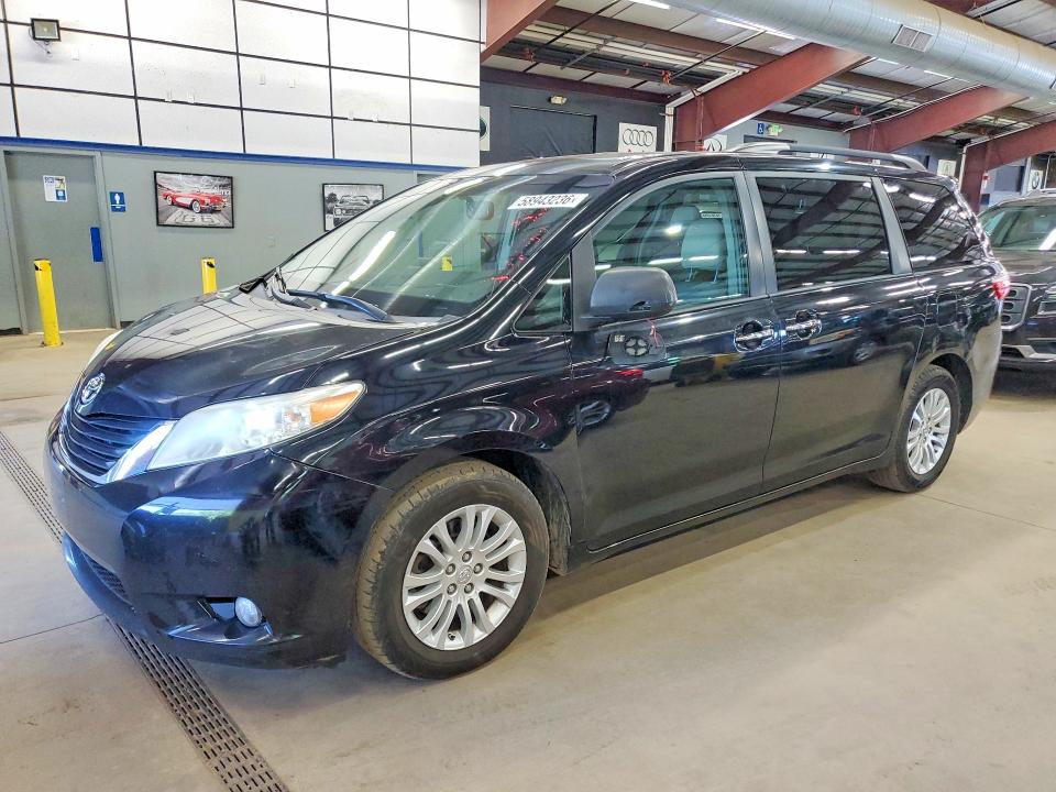 2017 Toyota Sienna VIN 5TDYZ3DC1HS823723 COPART salvage auction — REAR END, Ny - Certificate Of Title, sold $6,900 on 2026-07-27 (photo 1)