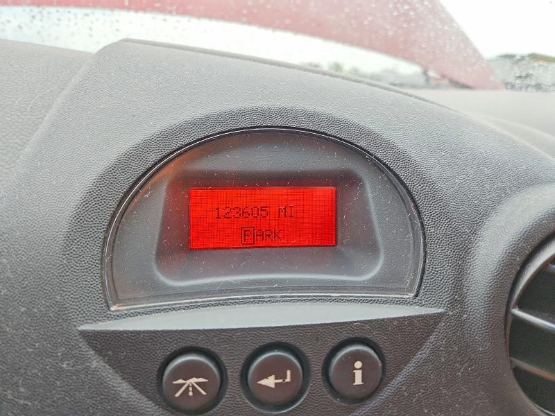 2004 Pontiac Grand prix VIN 2G2WS542041361563 COPART salvage auction — FRONT END, Il - Salvage Certificate, sold $325 on 2026-07-31 (photo 9)