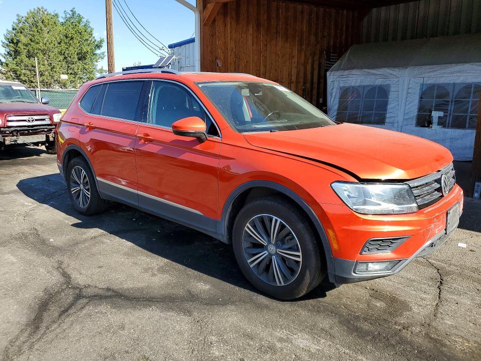 2019 Volkswagen Tiguan VIN 3VV2B7AX2KM020825 COPART salvage auction — REAR END, Co - Public - Salvage Title, sold $4,900 on 2026-07-19 (photo 4)