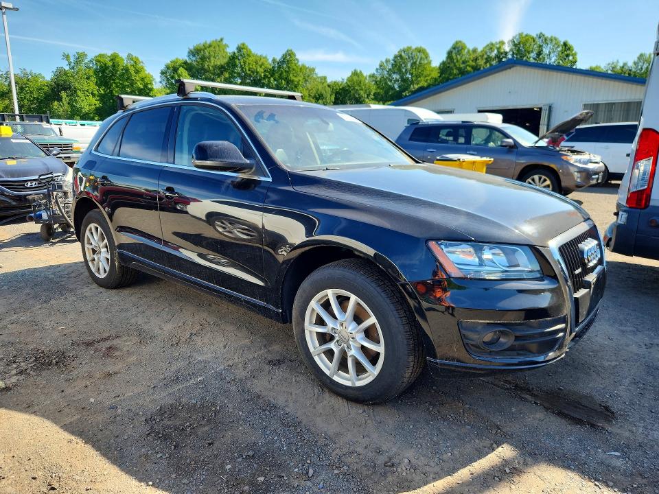 2010 Audi Q5 VIN WA1CKAFP3AA077792 COPART salvage auction — MINOR DENT/SCRATCHES, Ct - Certificate Of Title (P), sold $1,050 on 2026-09-09 (photo 4)