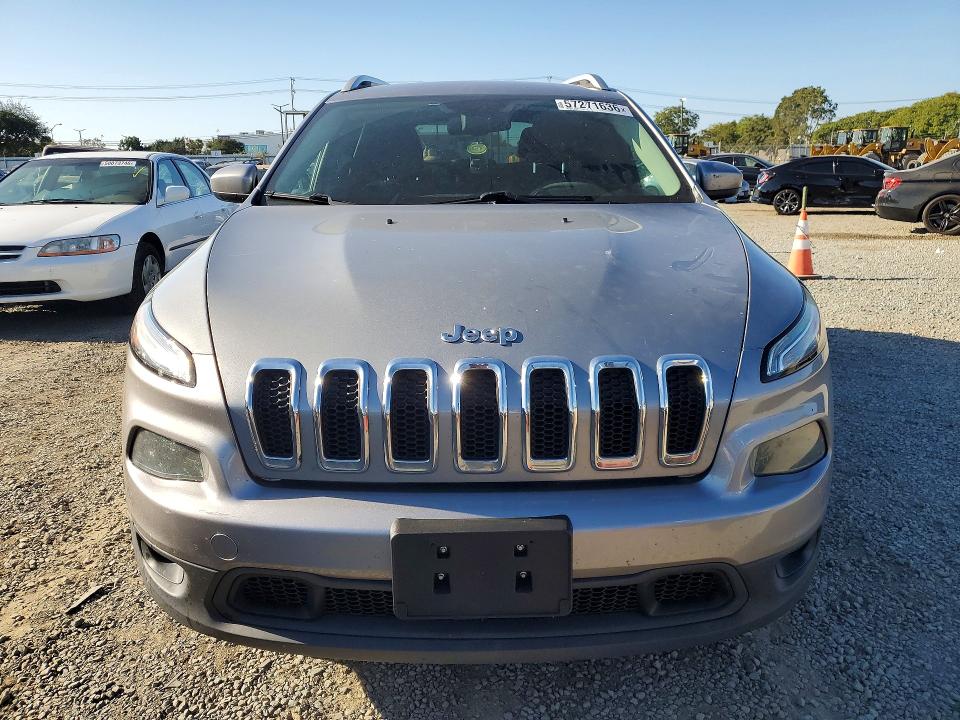 2015 Jeep Cherokee VIN 1C4PJLCS0FW616751 COPART salvage auction — MECHANICAL, Ca - Dis/Dlr/Exp Only Clean Title, sold $975 on 2026-07-10 (photo 5)