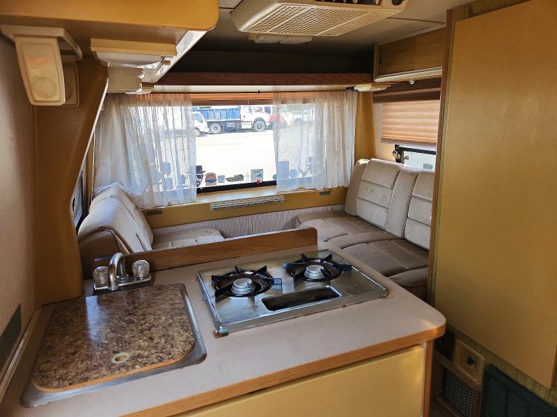 1987 Winnibago VIN 1WWBB15M4HF104858 COPART salvage auction — ROOF, IL - SALVAGE CERTIFICATE, sold $60 on 2026-08-27 (photo 6)