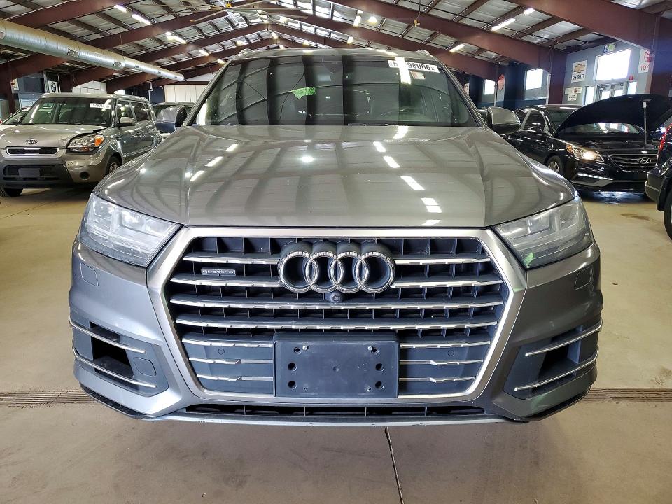 2017 Audi VIN WA1LAAF74HD012526 COPART salvage auction — MINOR DENT/SCRATCHES, Ma - Certificate Of Title (P), sold $5,400 on 2026-07-27 (photo 5)