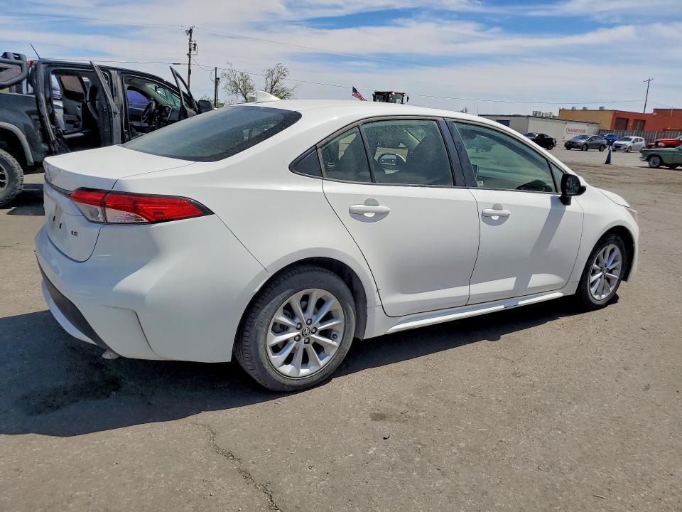 2021 Toyota Corolla VIN JTDHPMAE7MJ162935 COPART salvage auction — MINOR DENT/SCRATCHES, Tx - Certificate Of Title, sold $4,050 on 2026-07-17 (photo 3)