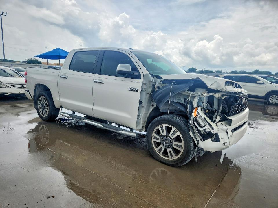2018 Toyota Tundra VIN 5TFAW5F14JX718238 COPART salvage auction — FRONT END, Tx - Salvage Vehicle Title, sold $15,300 on 2026-07-09 (photo 4)