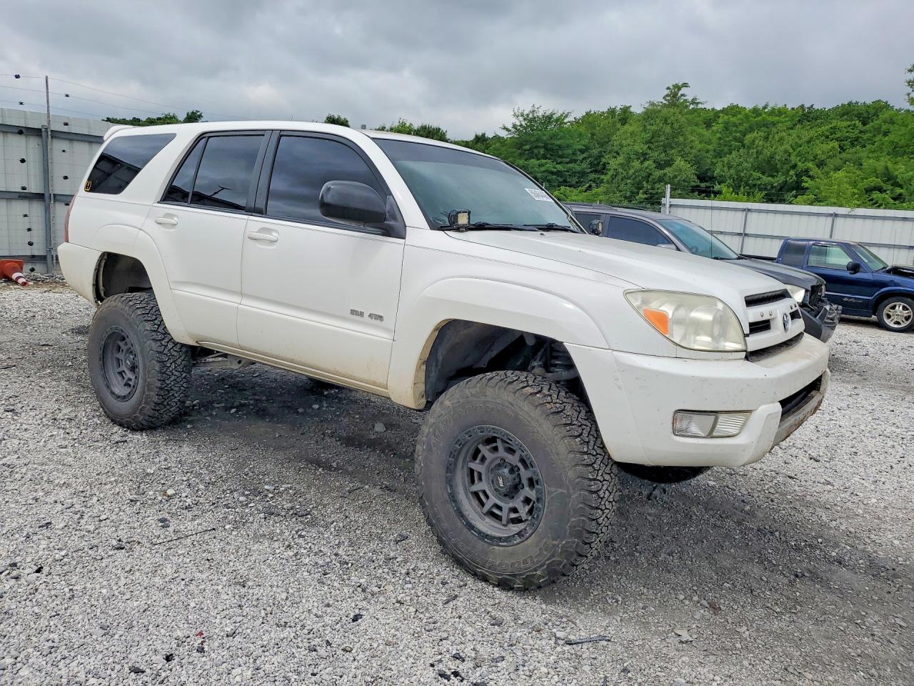 2004 Toyota 4Runner VIN JTEBU14R340055202 COPART salvage auction — Hail, AR - CERT OF TITLE-PARTS ONLY, sold $3,000 on 2026-07-01 (photo 4)