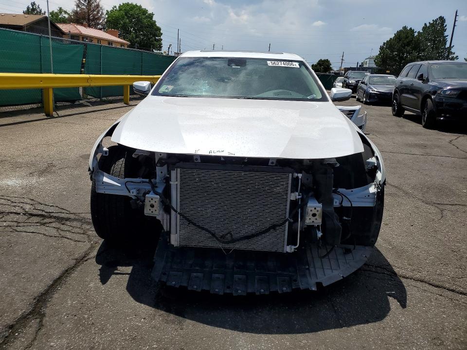 2017 Cadillac Ct6 VIN 1G6KF5RS4HU131626 COPART salvage auction — FRONT END, Co - Public - Salvage Title, sold $5,200 on 2026-07-09 (photo 5)