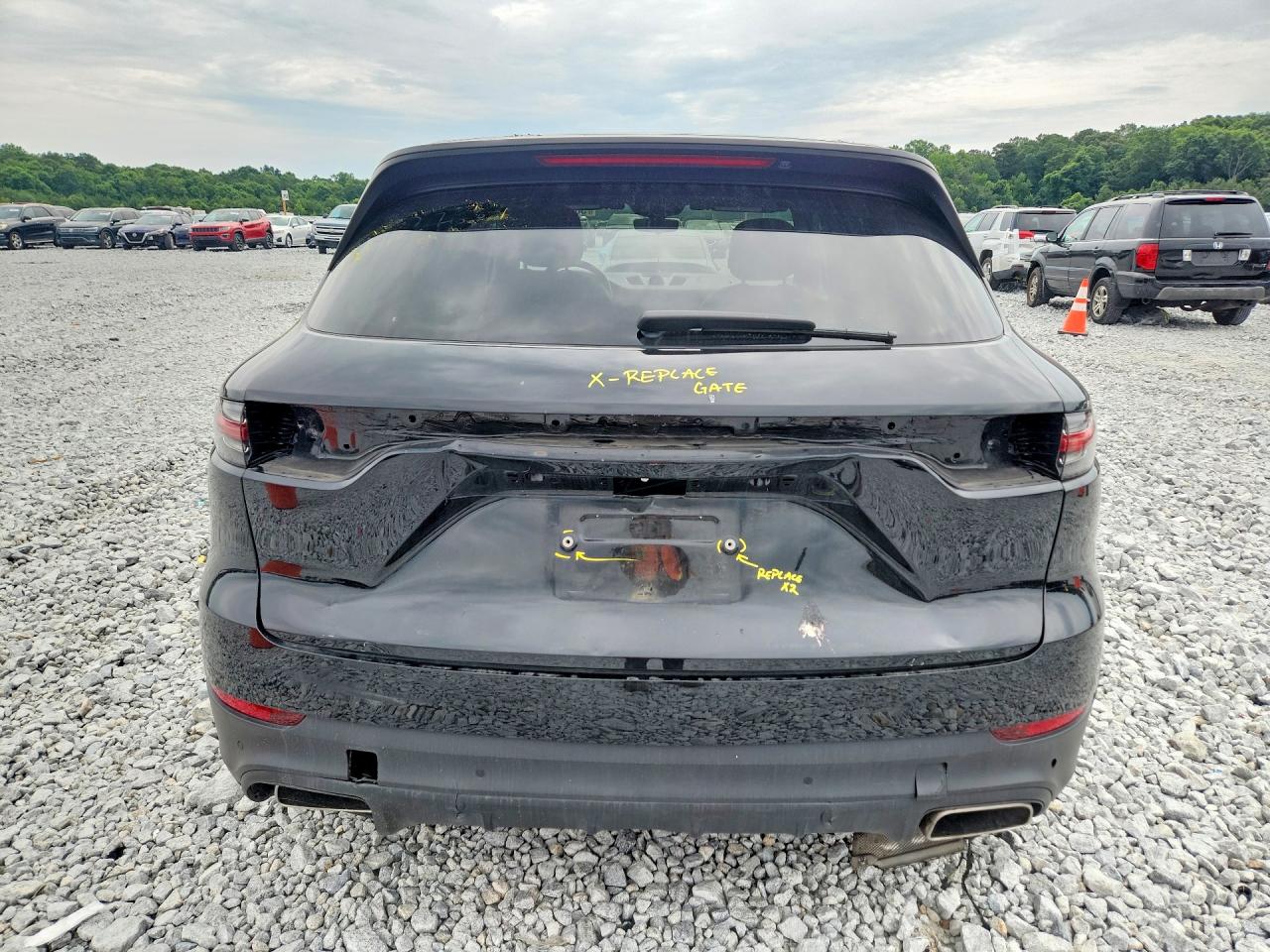 2021 Porsche Cayenne VIN WP1AA2AY8MDA07695 COPART salvage auction — Rear End, GA - CERT OF TITLE-SALVAGE, sold $25,500 on 2026-08-11 (photo 6)