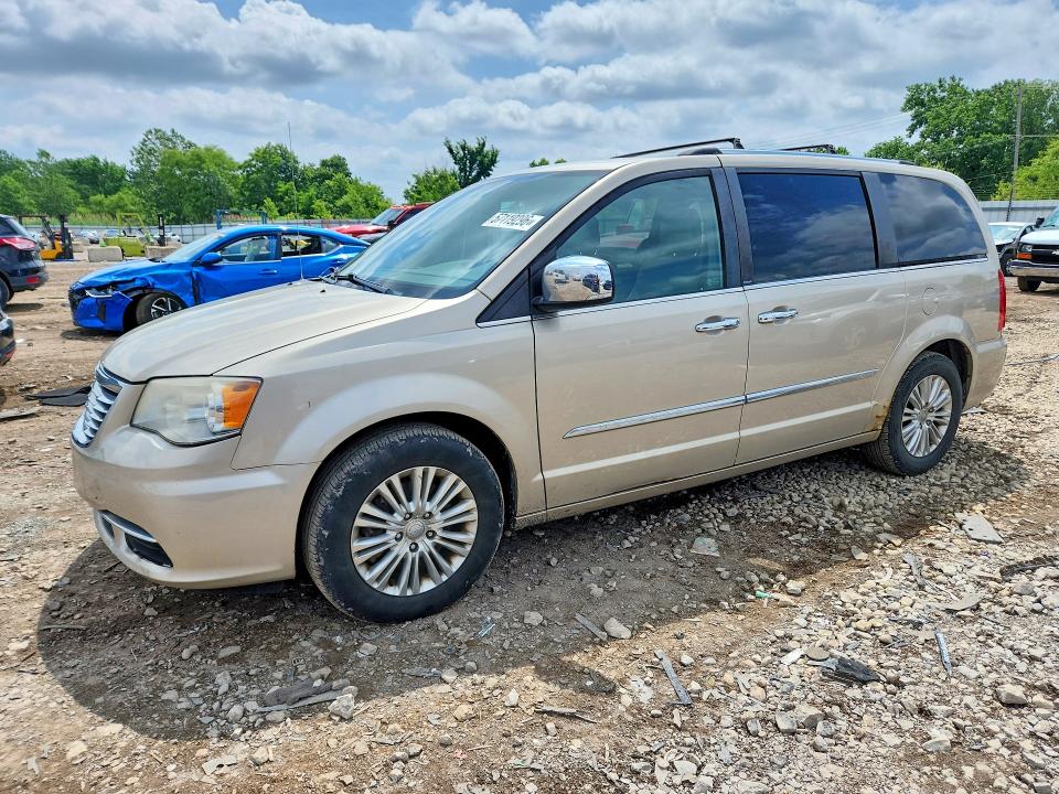 2013 Chrysler Voyager VIN 2C4RC1GG4DR641624 COPART salvage auction — SIDE, Il - Certificate Of Title, sold $625 on 2026-07-29 (photo 1)