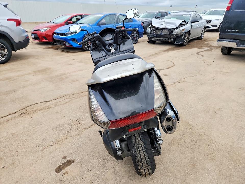 2004 Honda Silver wing VIN JH2PF01184K201103 COPART salvage auction — SIDE, IL - SALVAGE CERTIFICATE, sold $275 on 2026-07-23 (photo 4)