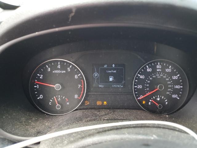 2017 Kia Sportage VIN KNDPN3ACXH7075284 COPART salvage auction — NORMAL WEAR, Fl - Certificate Of Title, sold $3,400 on 2026-07-28 (photo 9)