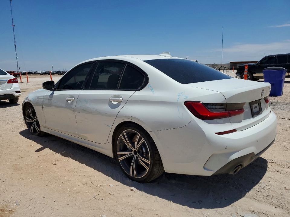 2019 BMW VIN WBA5R1C53KAK11065 COPART salvage auction — SIDE, Tx - Salvage Vehicle Title, sold $11,800 on 2026-07-15 (photo 2)
