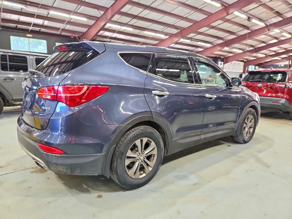 2013 Hyundai Santa fe VIN 5XYZT3LBXDG026389 COPART salvage auction — MINOR DENT/SCRATCHES, Vt - Certificate Of Title (P), sold $2,450 on 2026-07-09 (photo 3)