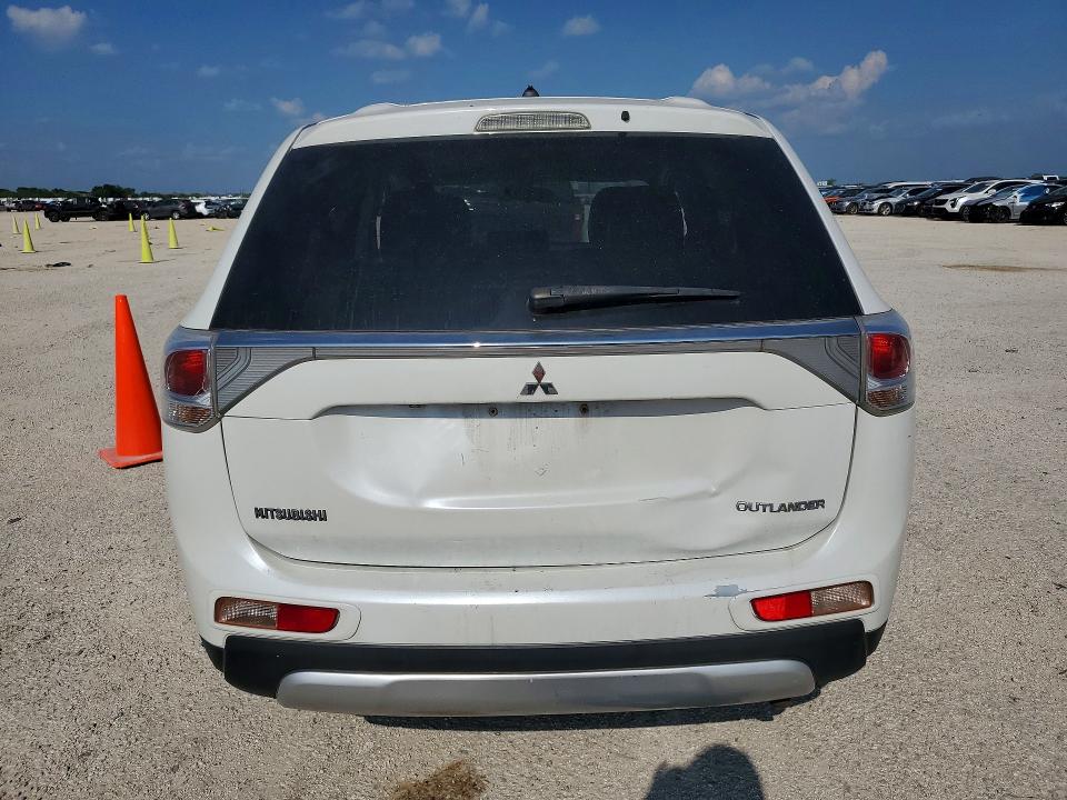 2015 Mitsubishi Outlander VIN JA4AD3A34FZ011763 COPART salvage auction — FRONT END, Tx - Salvage Vehicle Title, sold $700 on 2026-07-09 (photo 6)