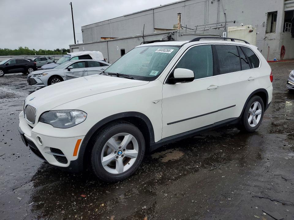 2012 BMW X5 VIN 5UXZV8C51CL422729 COPART salvage auction — NORMAL WEAR, Ny - Certificate Of Title, sold $600 on 2026-07-29 (photo 1)
