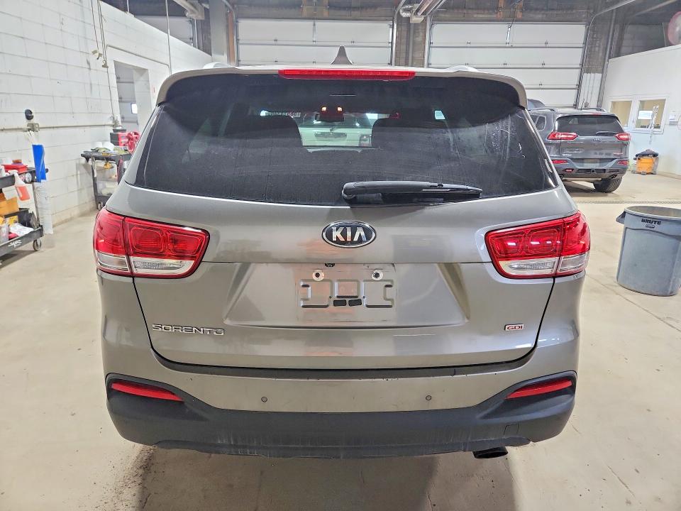 2017 Kia VIN 5XYPG4A39HG266715 COPART salvage auction — MINOR DENT/SCRATCHES, Ca - Certificate Of Title, sold $2,450 on 2026-07-21 (photo 6)