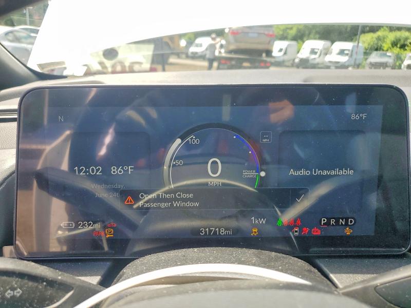 2024 Honda Prologue VIN 3GPKHXRJ4RS514184 COPART salvage auction — FRONT END, MA - CERTIFICATE OF TITLE (P), sold $9,800 on 2026-07-30 (photo 9)