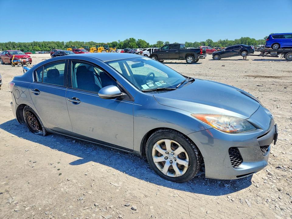 2012 Mazda VIN JM1BL1UF2C1528982 COPART salvage auction — UNDERCARRIAGE, Il - Salvage Certificate, sold $850 on 2026-07-29 (photo 4)