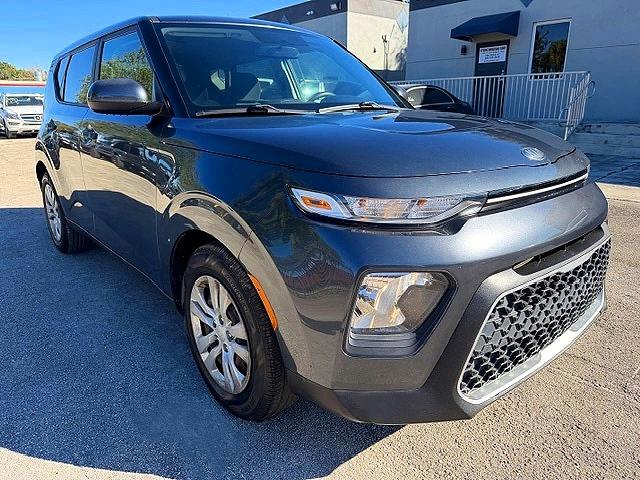 2020 Kia Soul VIN KNDJ23AU7L7011770 COPART salvage auction — MINOR DENT/SCRATCHES, Fl - Cert Of Title-Rebuilt (P), sold $7,500 on 2026-07-27 (photo 4)