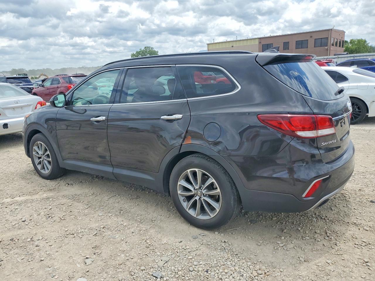 2017 Hyundai Santa Fe VIN KM8SMDHF5HU200174 COPART salvage auction — Side, MO - CERT OF TITLE-REPOSSESSED (P), sold $3,200 on 2026-07-07 (photo 2)