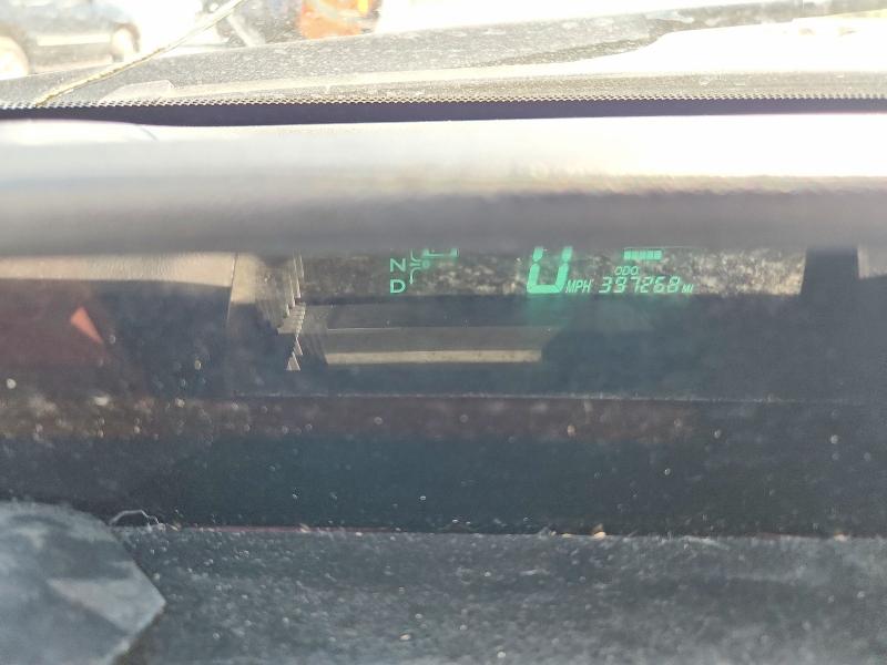 2008 Toyota Prius VIN JTDKB20U687777254 COPART salvage auction — VANDALISM, CA - SALVAGE CERTIFICATE, sold $625 on 2026-07-13 (photo 9)