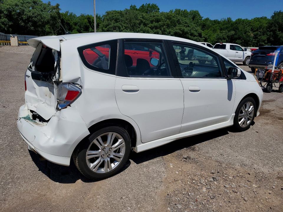 2010 Honda Fit VIN JHMGE8H49AC034135 COPART salvage auction — REAR END, Ok - Cert Of Title-Salvage, sold $950 on 2026-07-16 (photo 3)
