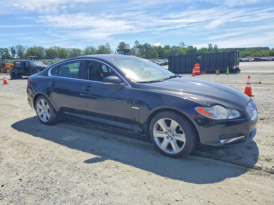 2011 Jaguar Xf VIN SAJWA0FB8BLR87188 COPART salvage auction — MECHANICAL, Sc - Certificate Of Title, sold $450 on 2026-07-20 (photo 4)