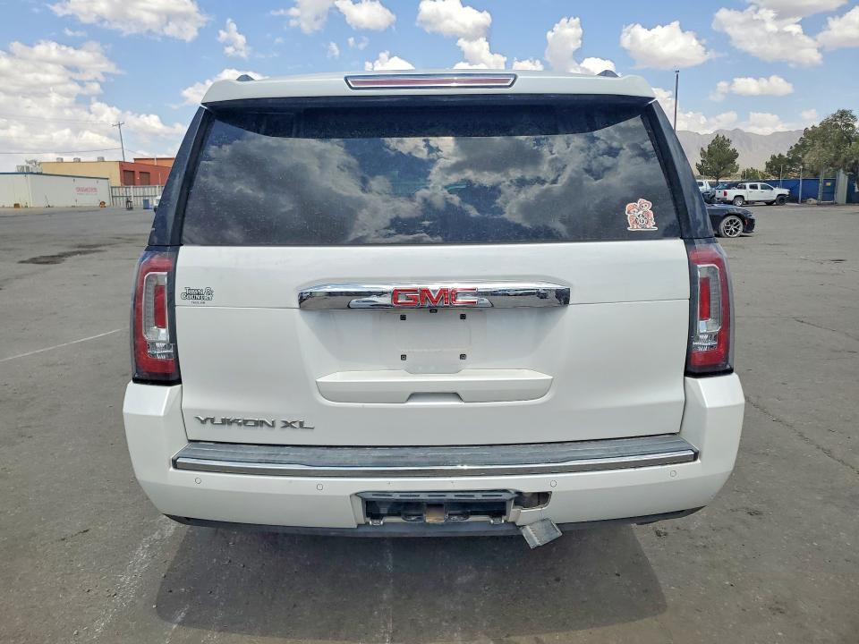 2018 Gmc Yukon VIN 1GKS2HKJ0JR156483 COPART salvage auction — MINOR DENT/SCRATCHES, Az - Cert Of Title - Salvage, sold $8,600 on 2026-07-10 (photo 6)