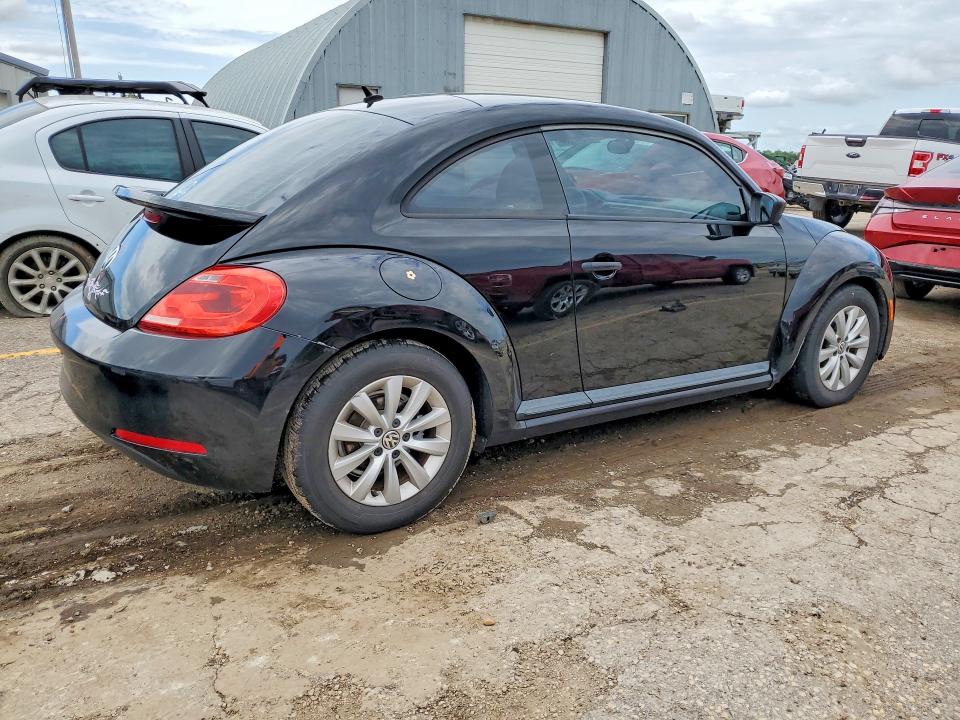 2014 Volkswagen VIN 3VWFP7AT7EM624080 COPART salvage auction — HAIL, Ks - Cert Of Title-Salvage, sold $2,100 on 2026-08-10 (photo 3)