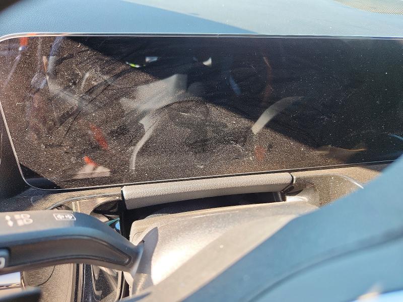 2022 Mercedes-benz VIN W1N4N4GB7NJ318760 COPART salvage auction — SIDE, Tx - Certificate Of Title, sold $7,600 on 2026-07-07 (photo 9)