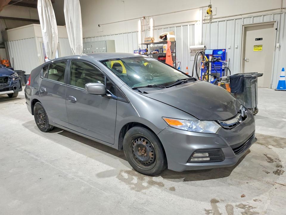 2013 Honda Insight VIN JHMZE2H32DS005776 COPART salvage auction — FRONT END, NY - MV-907A SALVAGE CERTIFICATE, sold $425 on 2026-07-06 (photo 4)