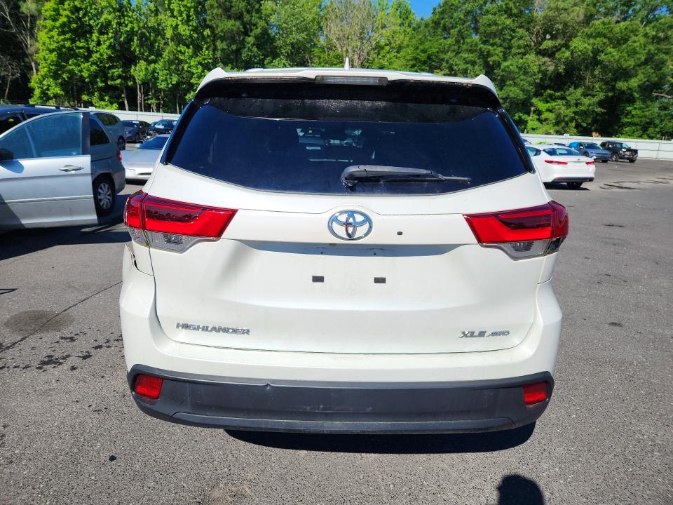 2019 Toyota VIN 5TDJZRFH8KS605797 COPART salvage auction — FRONT END, Nj - Cert Of Title-Salvage, sold $7,000 on 2026-07-30 (photo 6)