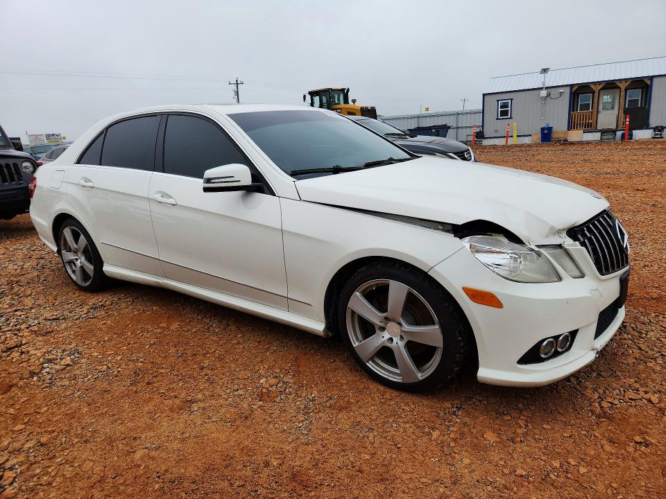 2010 Mercedes-benz E-klasse VIN WDDHF8HB7AA169911 COPART salvage auction — FRONT END, Mo - Salvage Certificate Of Title, sold $1,000 on 2026-07-27 (photo 4)