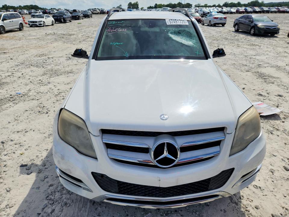 2015 Mercedes-benz VIN WDCGG5HB5FG354328 COPART salvage auction — VANDALISM, Ga - Cert Of Title-Salvage, sold $2,950 on 2026-08-05 (photo 5)