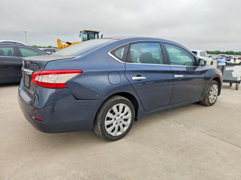2014 Nissan Sentra VIN 3N1AB7AP5EY232435 COPART salvage auction — MINOR DENT/SCRATCHES, Tn - Certificate Of Title, sold $350 on 2026-07-02 (photo 3)