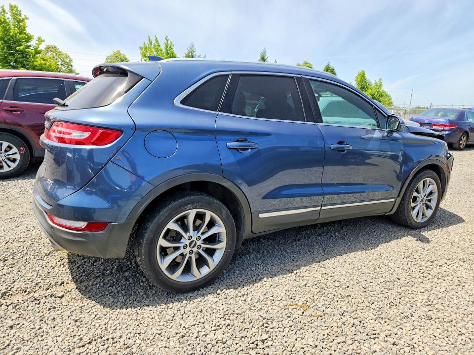 2018 Lincoln VIN 5LMCJ2C9XJUL04424 COPART salvage auction — FRONT END, Or - Salvage Title Certificate, sold $200 on 2026-07-21 (photo 3)
