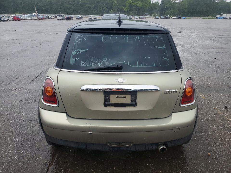2007 Mini Cooper VIN WMWMF33597TT57367 COPART salvage auction — REAR END, Al - Cert Of Title-Salvage Title, sold $750 on 2026-07-20 (photo 6)