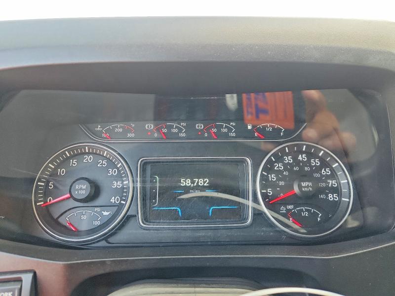 2023 International Mv-series VIN 3HAEUMML6PL262510 COPART salvage auction — FRONT END, Tx - Salvage Vehicle Title, sold $39,750 on 2026-07-29 (photo 9)