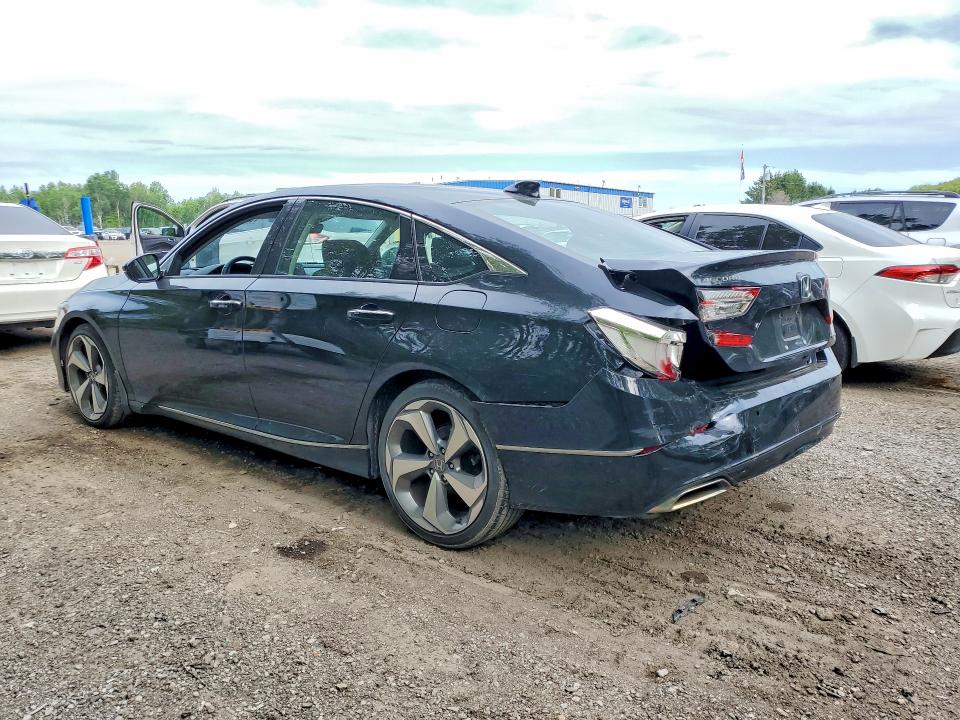 2018 Honda Accord VIN 1HGCV1F97JA807929 COPART salvage auction — REAR END, On - Permit No Brand - Unfit, sold $300 on 2026-07-09 (photo 2)