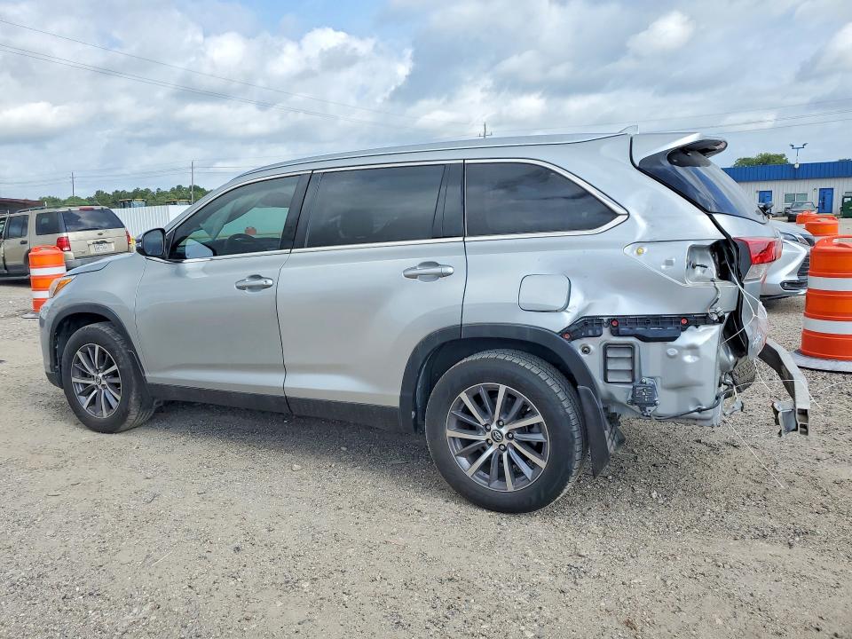 2019 Toyota Highlander VIN 5TDJZRFH9KS583213 COPART salvage auction — REAR END, TX - SALVAGE VEHICLE TITLE (P), sold $8,500 on 2026-07-16 (photo 2)